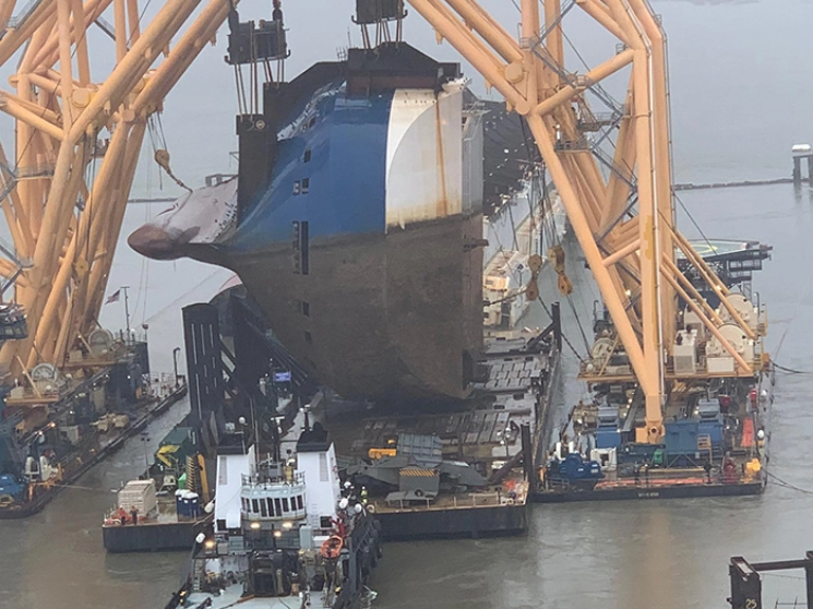 VIDEO: Golden Ray removal passes major milestone - DredgeWire : DredgeWire