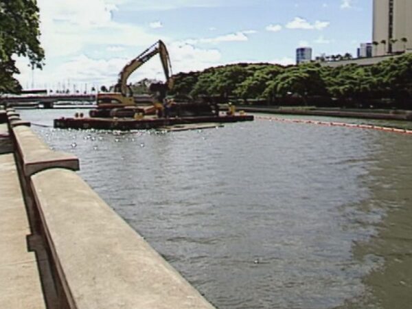 hawaiian dredging waterfront
