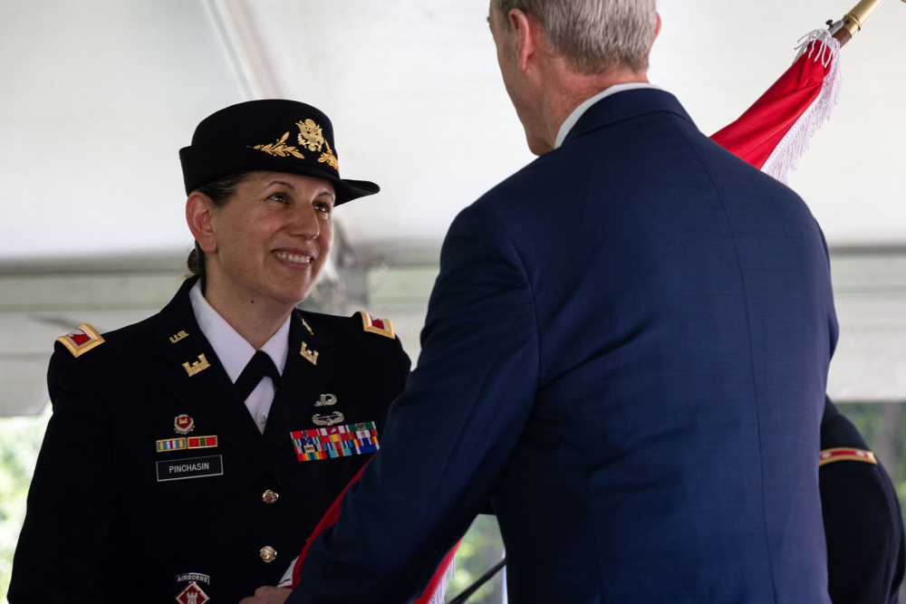 U.S. Army Corps Of Engineers, Baltimore District Welcomes First Female ...