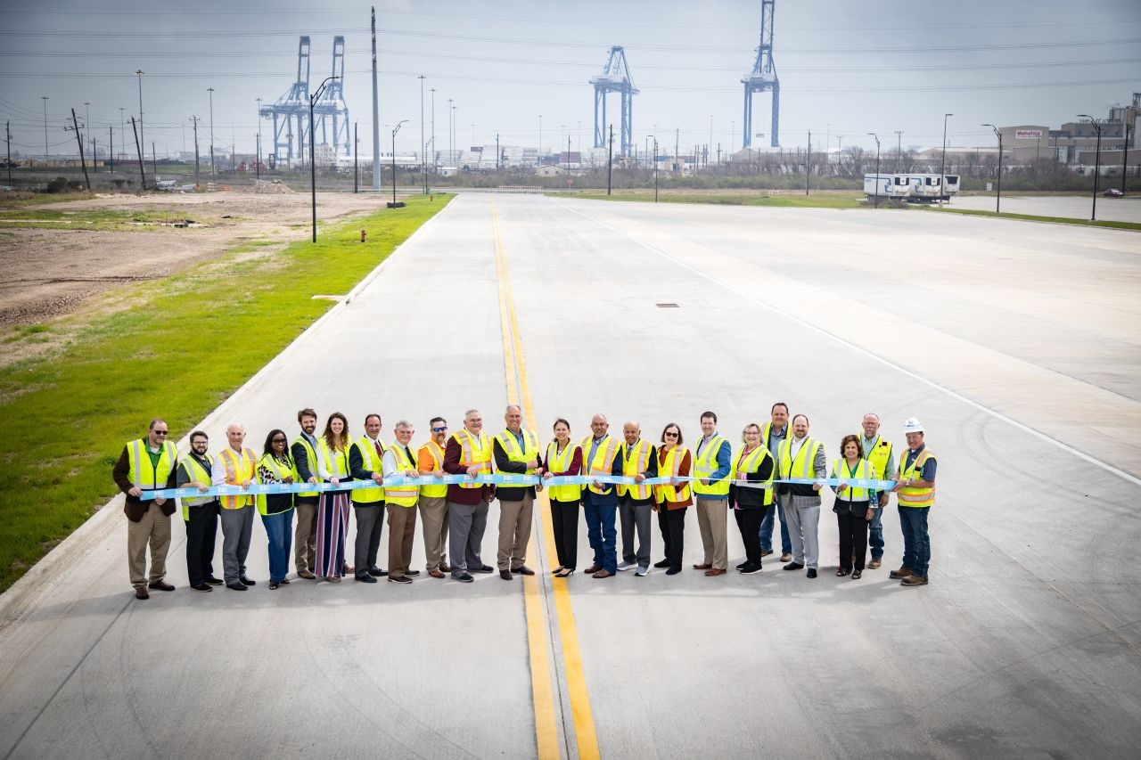 Infrastructure Ribbon Port Freeport Marks Infrastructure Milestone With Ribbon Cuttings ...