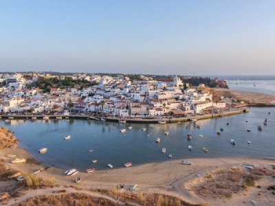 Uproar in Ferragudo as local mayors and residents oppose river dredging