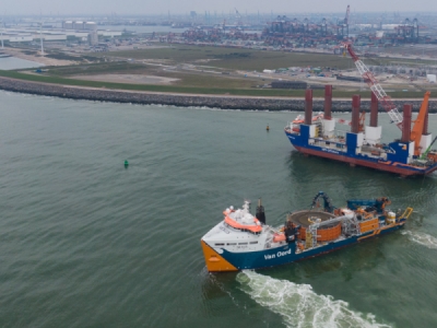 Van Oord’s Deep Dig-It trencher buries cables to 5,5 metres depth for ...